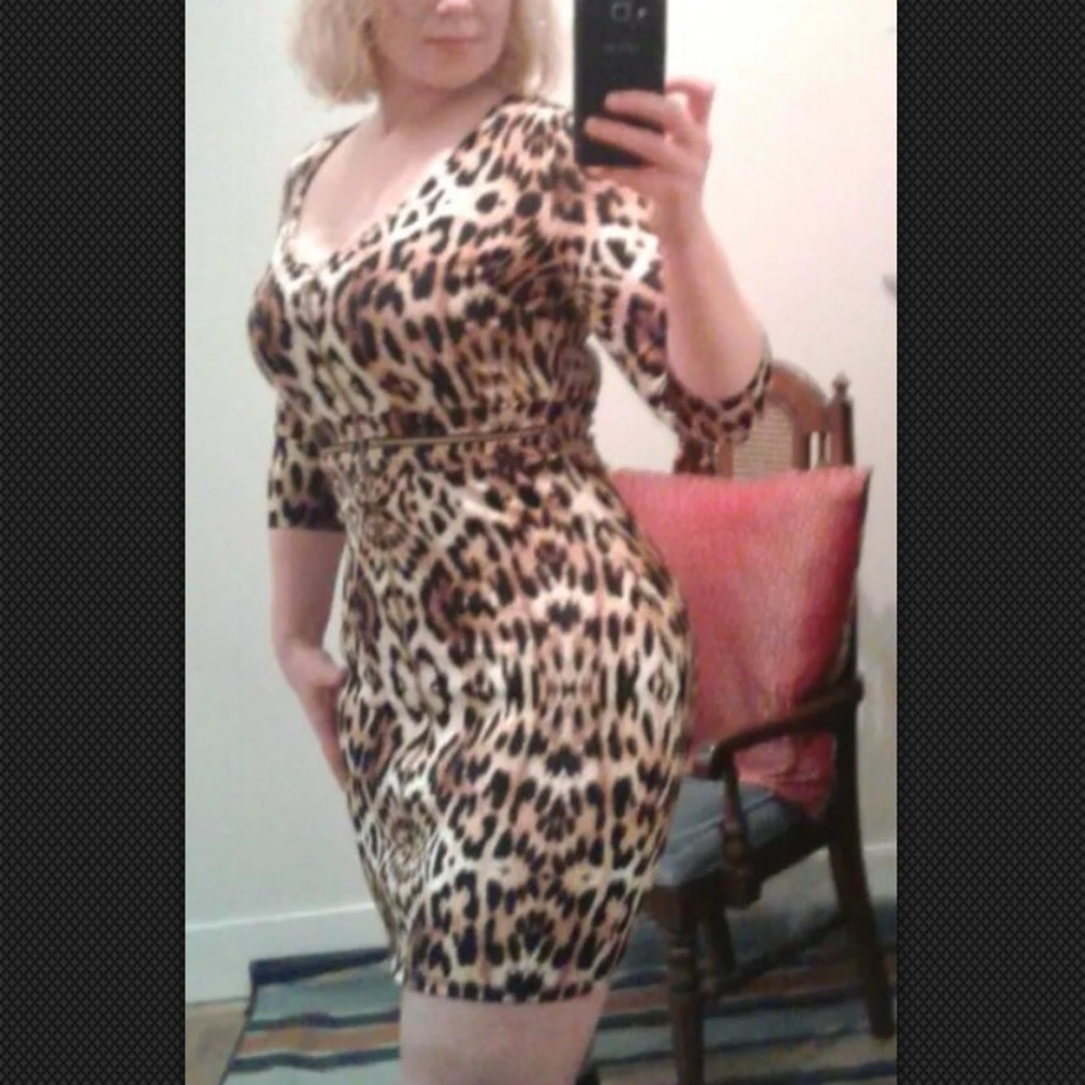 Bebe size L dress